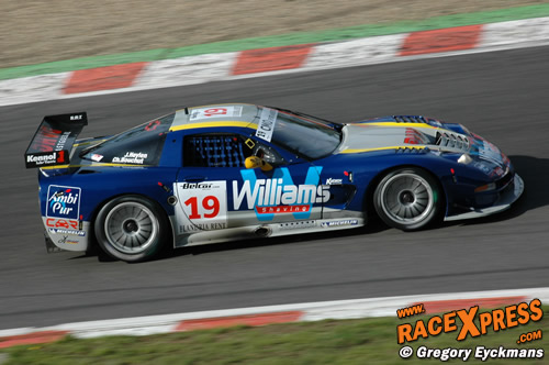 De #19 van SRT bestuurd door Bouchut/Heylen won de race